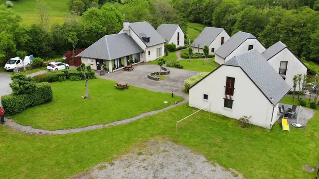 Cantal Emotions - Village de gîtes et de pêche 4 étoiles en Auvergne