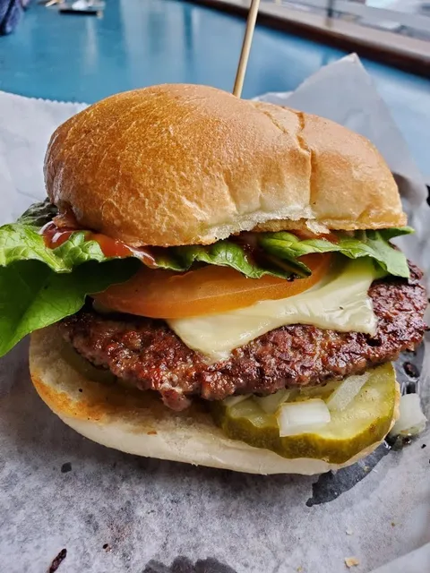 Lucky’s Trading Co