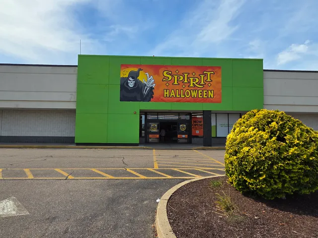 Spirit Halloween