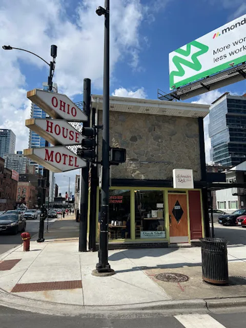 Schneider Deli River North