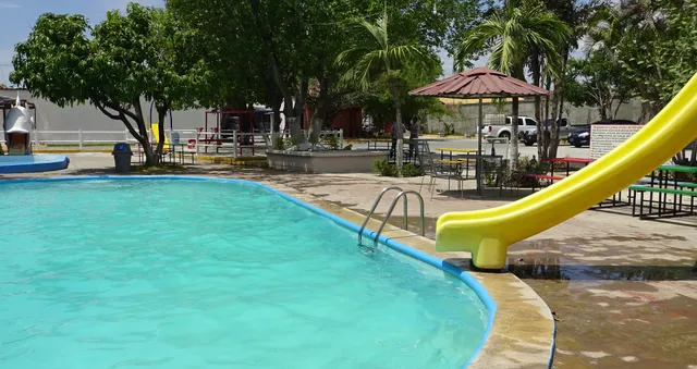 Hotel y Club Morazán