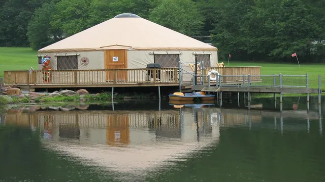 Sun Retreats Lancaster County