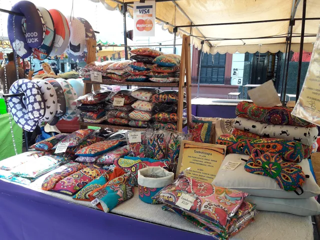 Feria Honduras - Plaza Serrano