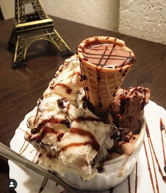 Grand Paris Betim Açaí Gourmet Sorvete café e doceria