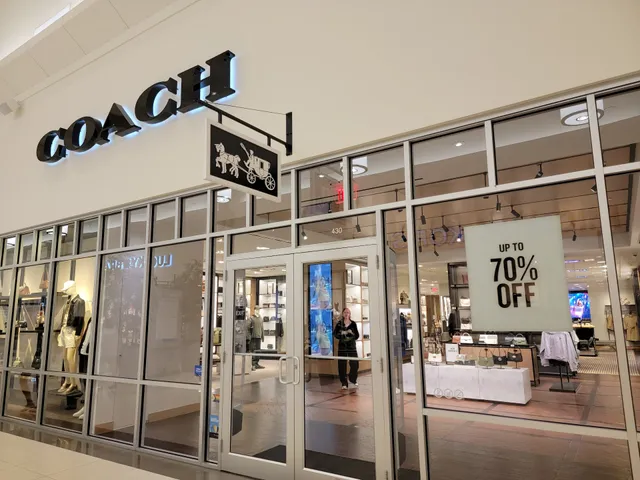 COACH Outlet