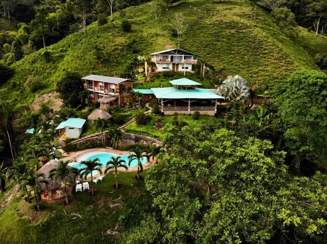 Ecohotel Cabañas Campo Alegre