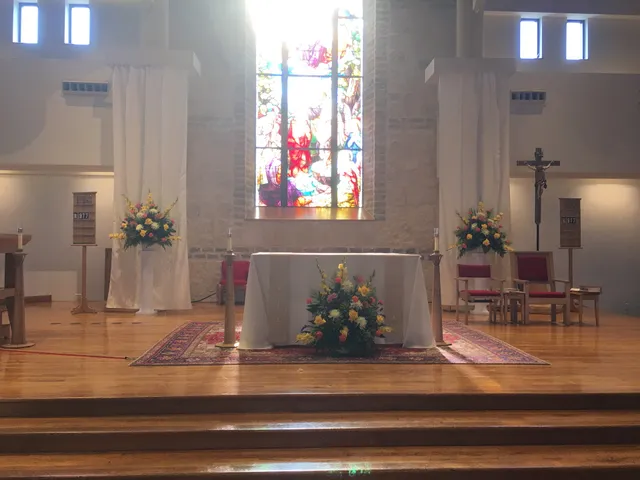 Holy Trinity Catholic Church