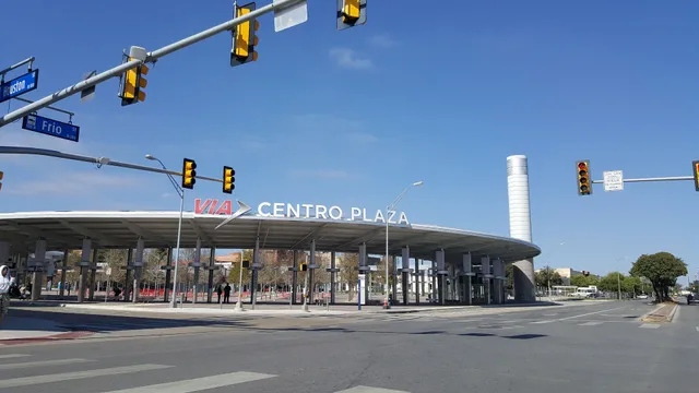 VIA Centro Plaza
