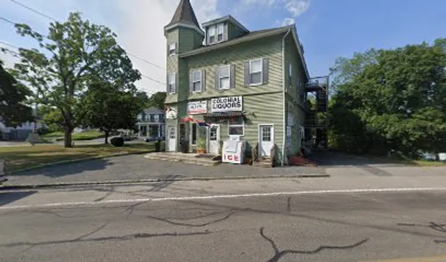 Upton Colonial Liquors