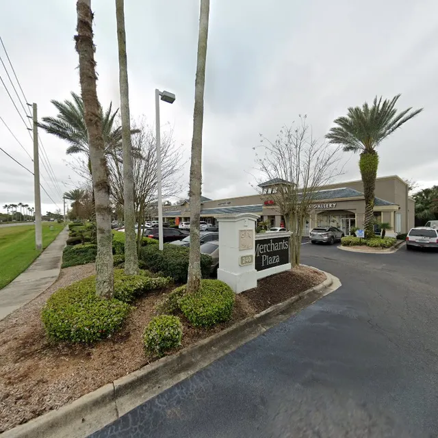 Merchants Plaza