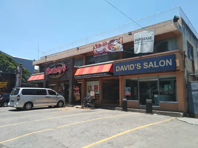 Shakey's Pizza Parlor