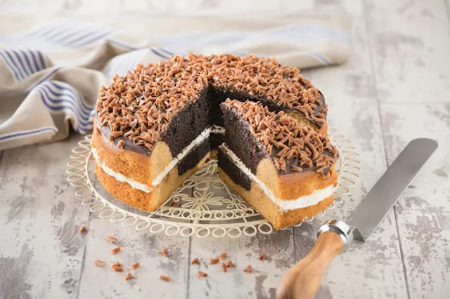 Love Handmade Cakes Ltd