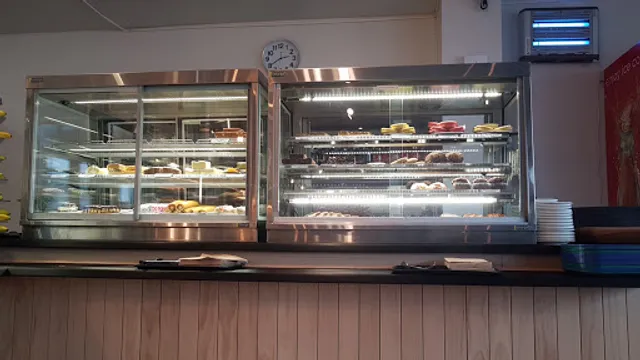 Cupcake Cafe & Bakery