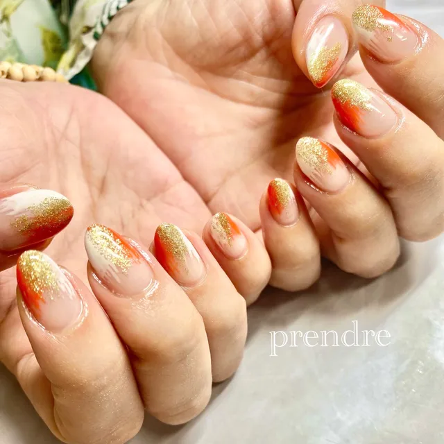 まつげパーマ・マツエク・オイルマッサージ・ヘッドスパ・眉毛デザイン・脱毛・小顔ハイフ・ネイル【PRENDRE】