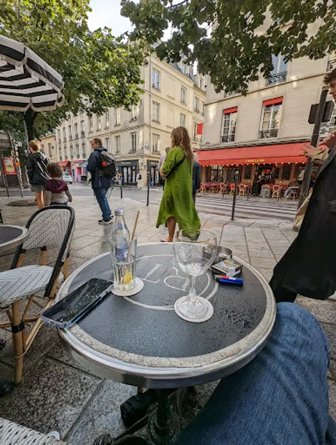 BRASSERIE L'ESCURIAL