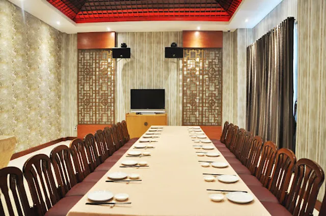 Canton Chinese Restaurant