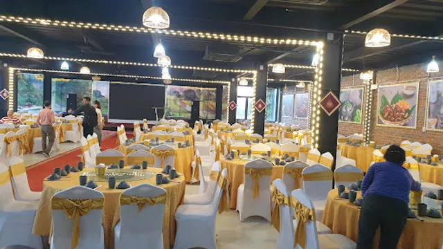 Nhà hàng Hưng Vượng Ninh Bình