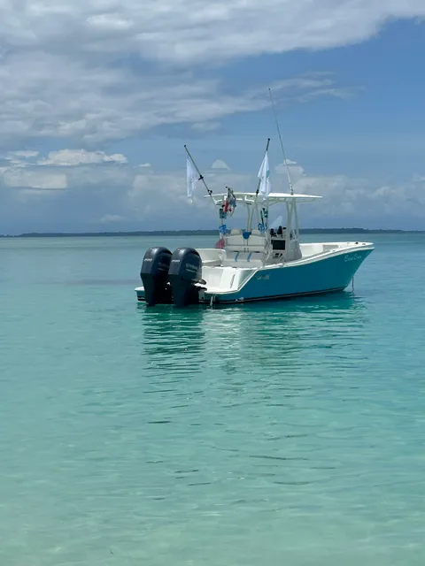 Red Frog Beach Luxury Boat Tours