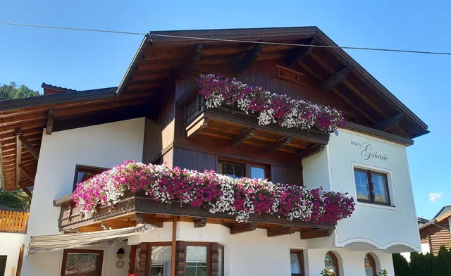 Haus Gabriele - Apartment & Ferienwohnung