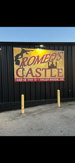 Romeo’s Castle Gentlemen’s Club