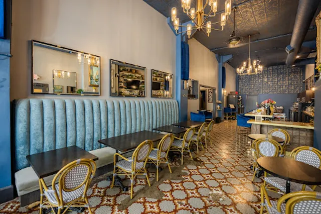 The Metropolitan On Main | Restaurant & Bar | Main Street District | Downtown Dallas