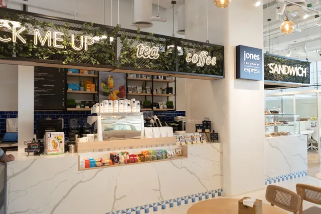 Jones the Grocer Express, The Bureau (Gold and Diamond Park)