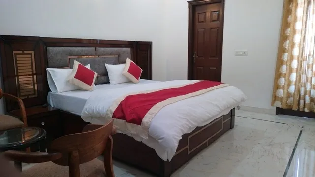 Sunshine Residency - Best Hotel in Lajpat nagar