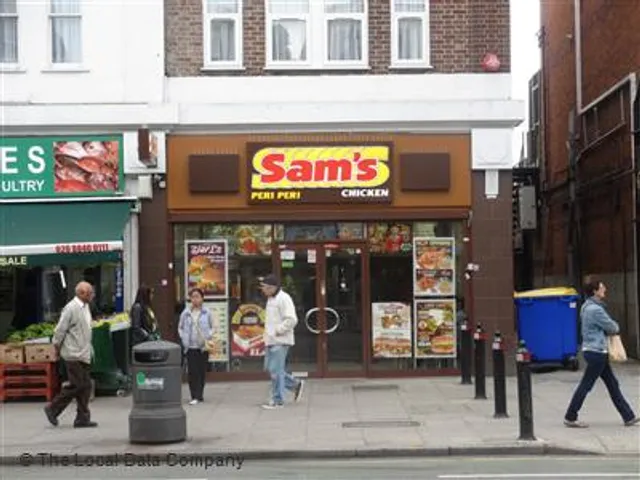 Sam's Chicken, West Ealing