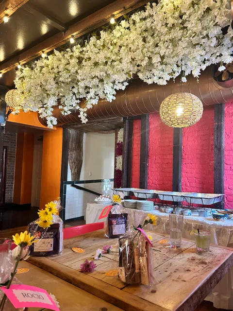 Nenos Mexican Gourmet