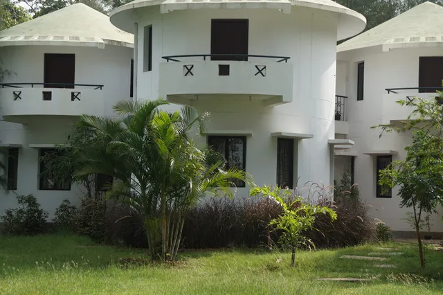 Rayaa Resort - The River Club