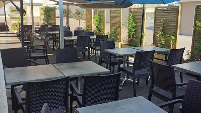 Le Rest'O - Comptoir N'- Y- Colas