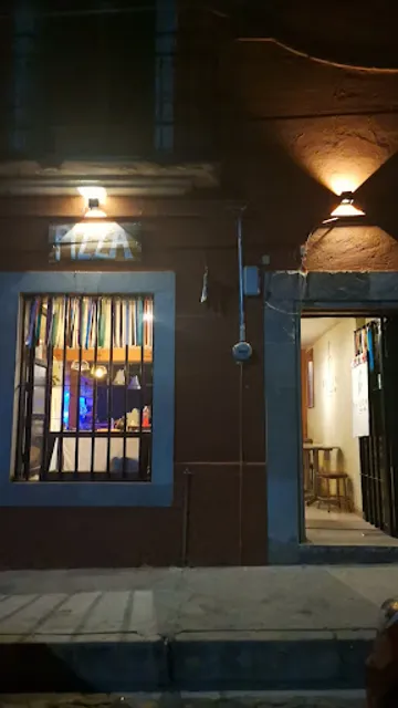 Bardom Kitchen +Pizza