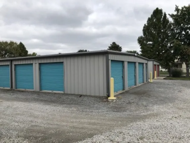Advantage Self-Storage