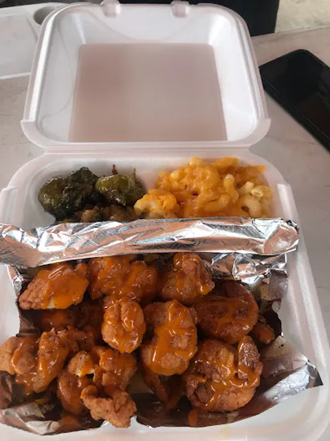 Mozzies Cuisine and Deli