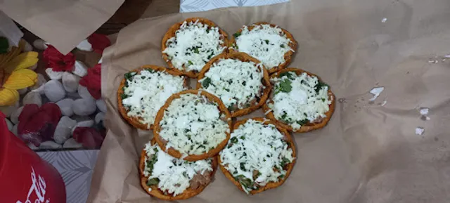 Gorditas y enchiladas Doña Mary