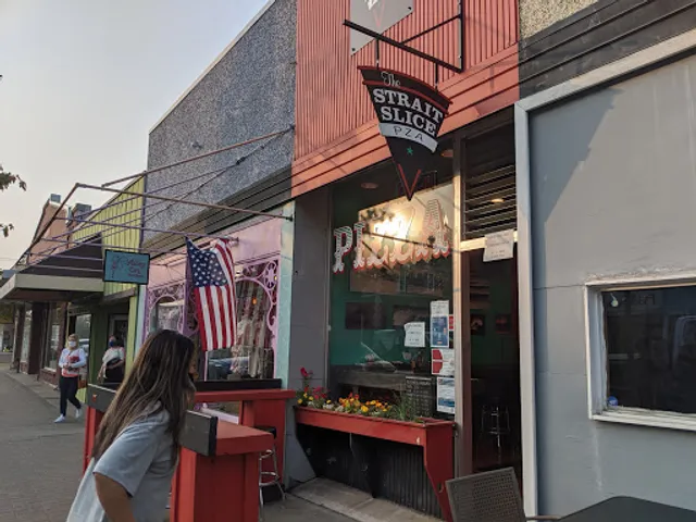 The Strait Slice Pizza Co.