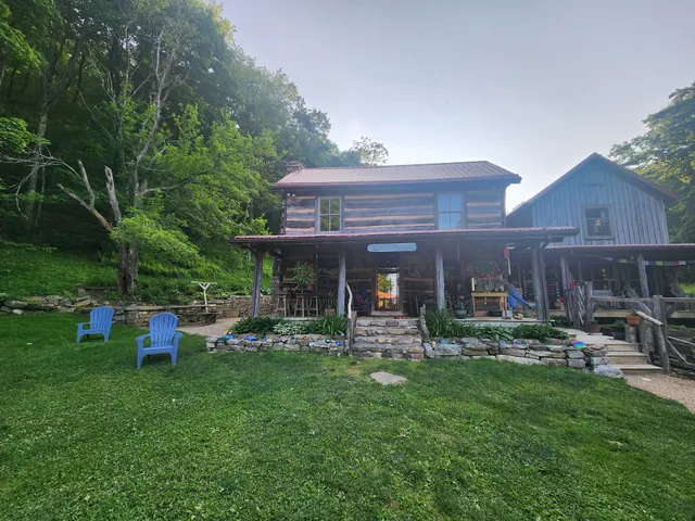 Angels Rest Hiker's Haven