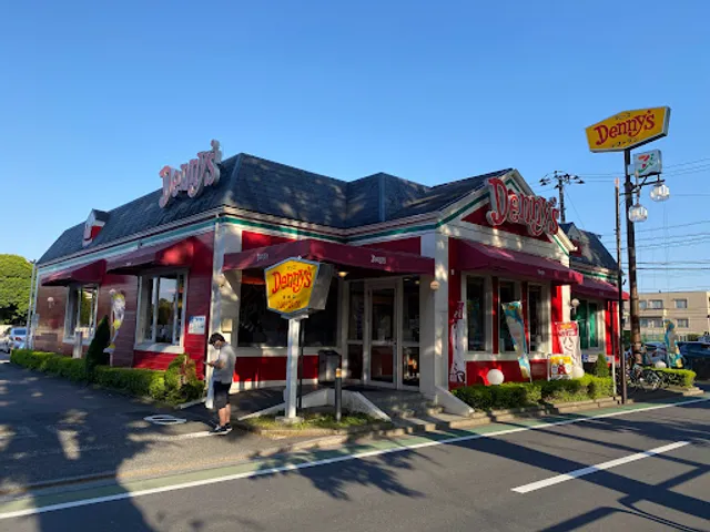 Denny's Seijo