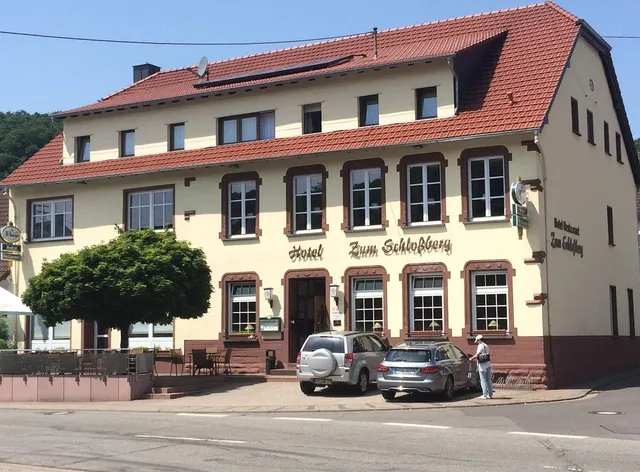 Hotel Restaurant Zum Schlossberg