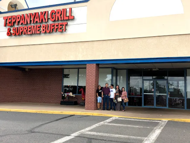 Teppanyaki Grill & Supreme Buffet