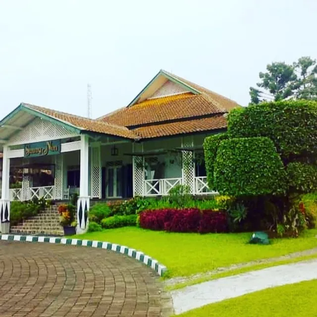 Wisma Saung Nini