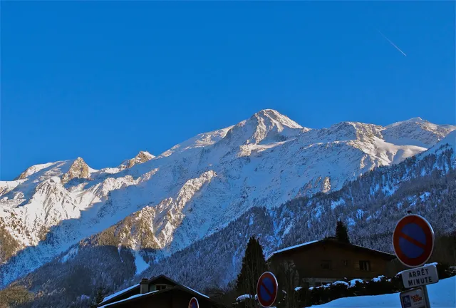 Tour du Mont Blanc - Parking Long Durée