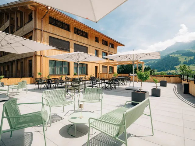 KURVE Apartments & Lounge