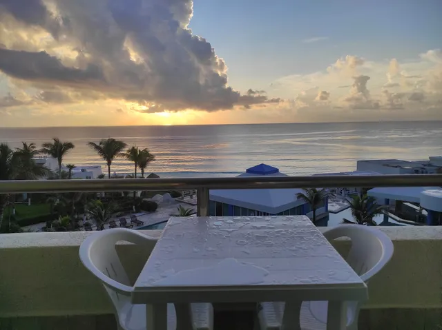 Cancunyplayadepas.com