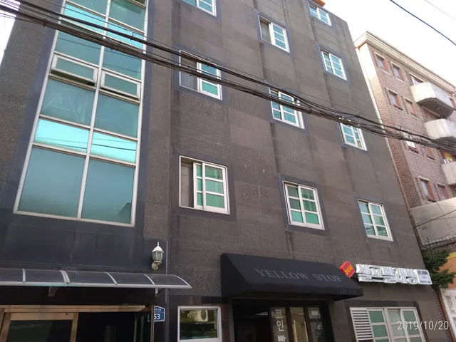 シンチョン リビングテル sinchon livingtel