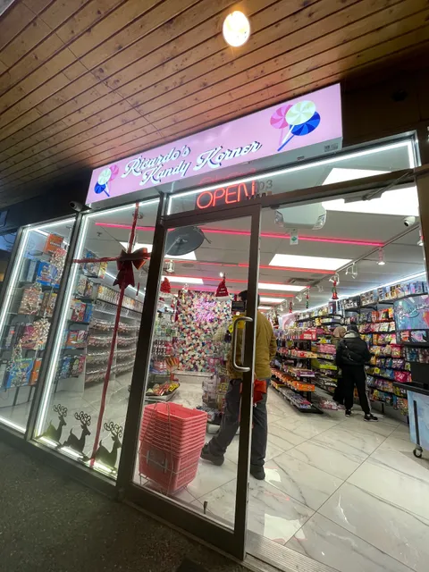 Ricardo's Kandy Korner