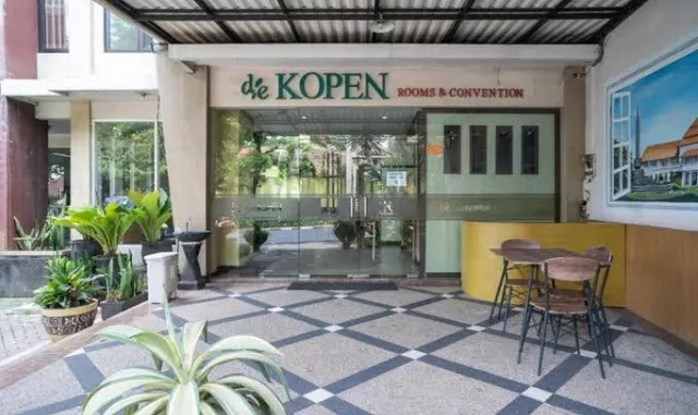 Urbanview Hotel de Kopen Malang by RedDoorz