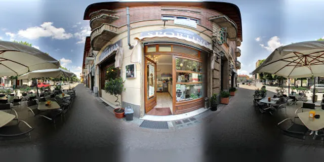 Different Sporting - Colazioni, Apericena, Vini, Aperitivi