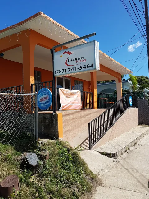 Aurora's Chicken & Grill