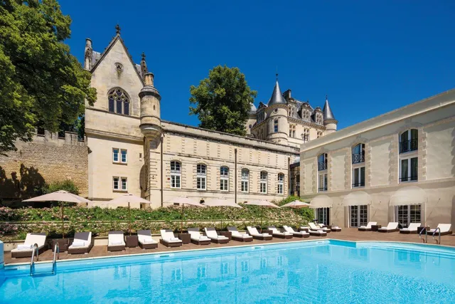 Château de Mirambeau